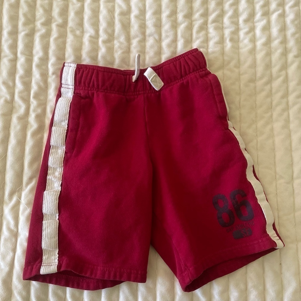 GapKids Red 86 Shorts Size S